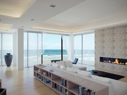 Дизайн гостиной с панорамными окнами