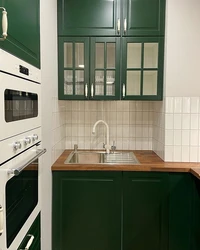 Кухня будбин зеленая в интерьере