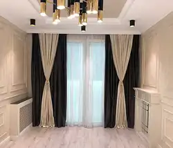 Дизайн штор для гостиной в светлых тонах
