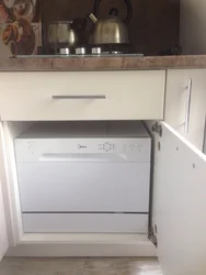 Посудомоечная машина если кухня маленькая фото
