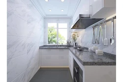 Countertop and backsplash design for a gray kitchen