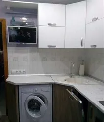 Кухонные гарнитуры для маленькой кухни со стиральной машиной фото