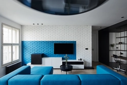 Светло синие обои в интерьере гостиной