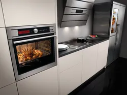 Встроенная кухонная техника на кухне фото