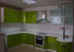 Кухня угловая дизайн зеленая