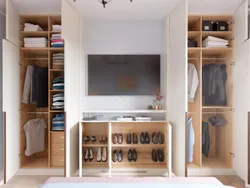 Шкаф для одежды в однокомнатной квартире фото