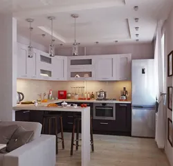 Угловая кухня и гостиная в одном фото