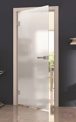Фото дверей в ванную со стеклом