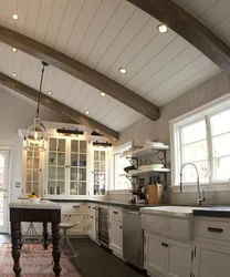 Вагонка потолок на кухне дизайн