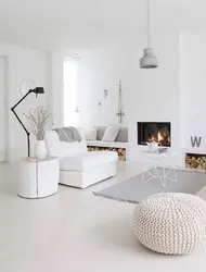 Фото гостиной с белыми стенами