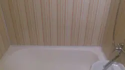 Отделка ванной в деревянном доме пластиковыми панелями фото