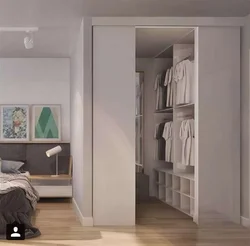 Bedroom interior design 15 sq.m. with dressing room