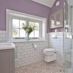 Плитка не до потолка в ванной в интерьере
