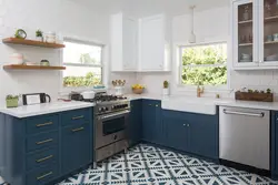 Синяя плитка кухня фото