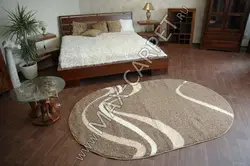Овальные коврики в спальне фото
