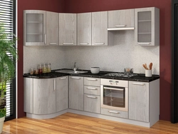 Белый кухонный гарнитур для маленькой кухни угловой фото