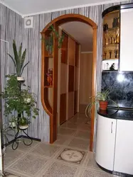 Дверь Из Прихожей В Кухню Фото