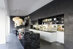 Дизайн кухни с серым мрамором