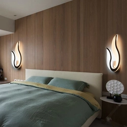 Светильники на стене в спальне в интерьере фото