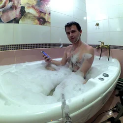 Фото муж в ванне