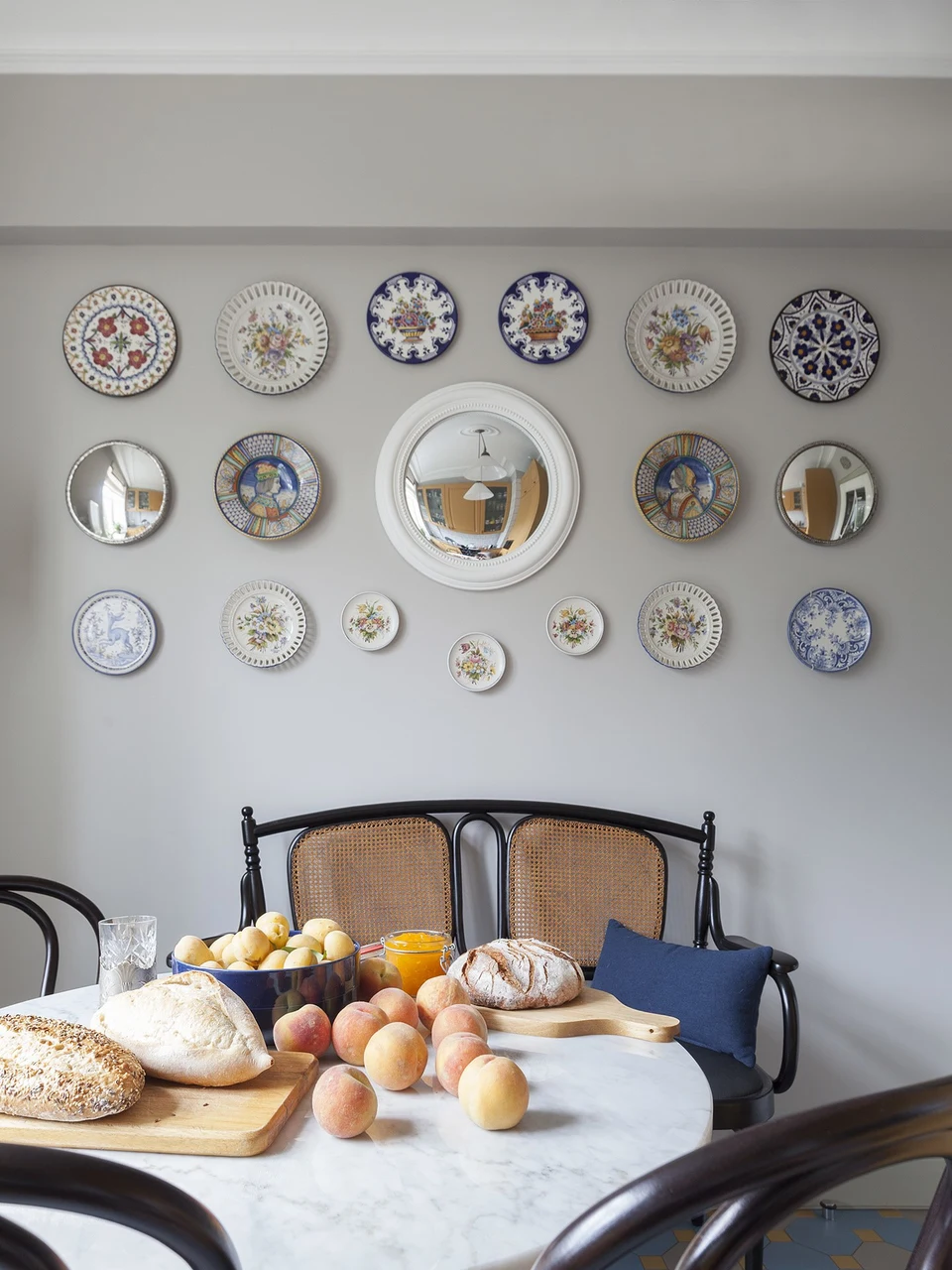 Декоративные тарелки на стену