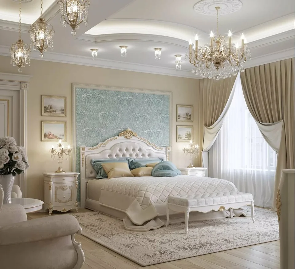 Шикарная спальня в классическом стиле