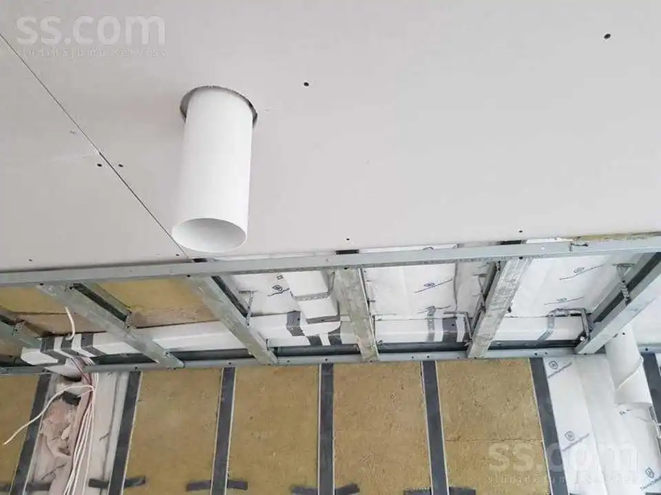 Вентиляция в потолке