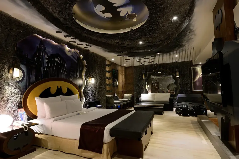 Спальня в стиле бэтмена