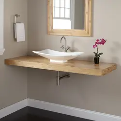 Wall mounted bathtub photo