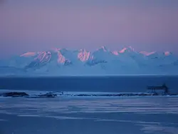 Arctic kitchen photo
