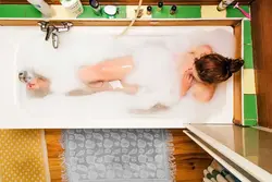 Photo of bathtub from above