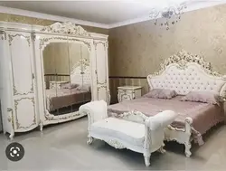 Empress Bedroom Photo