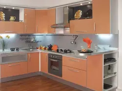 Кухня абрыкосавага колеру фота