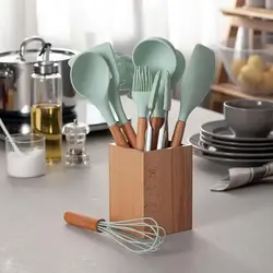 Kitchen utensils photo
