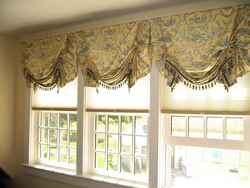 English curtains for the kitchen photo