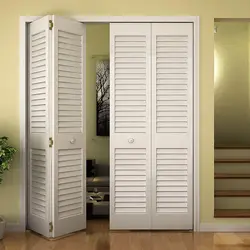 Folding wardrobe doors photo