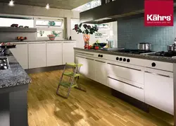 Влагостойкий ламинат на кухне фото