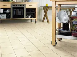 Влагостойкий ламинат на кухне фото