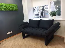 Черный диван на кухню фото