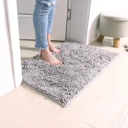 Gray rug in the bathroom photo