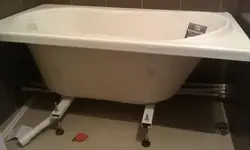 Акрылавыя ванны на ножках фота
