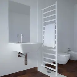 Белый полотенцесушитель для ванной фото