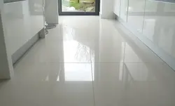 Glossy floor in the kitchen photo