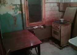 Photo of a kitchen in a Soviet Khrushchev building