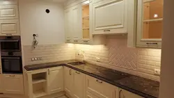 Quartz apron for kitchen photo