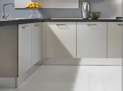 White plinth for kitchen photo