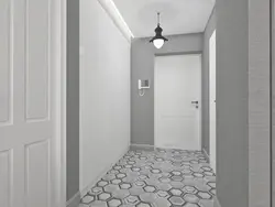 Koridor fotosuratidagi kulrang chinni plitkalar