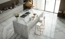 Glossy porcelain tiles in the kitchen photo