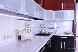 Белая кухня с подсветкой фото
