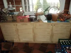 Louvered doors for the kitchen photo